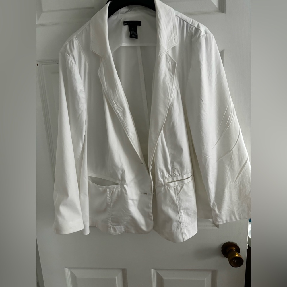 Lane Bryant. Size 24. White blazer.